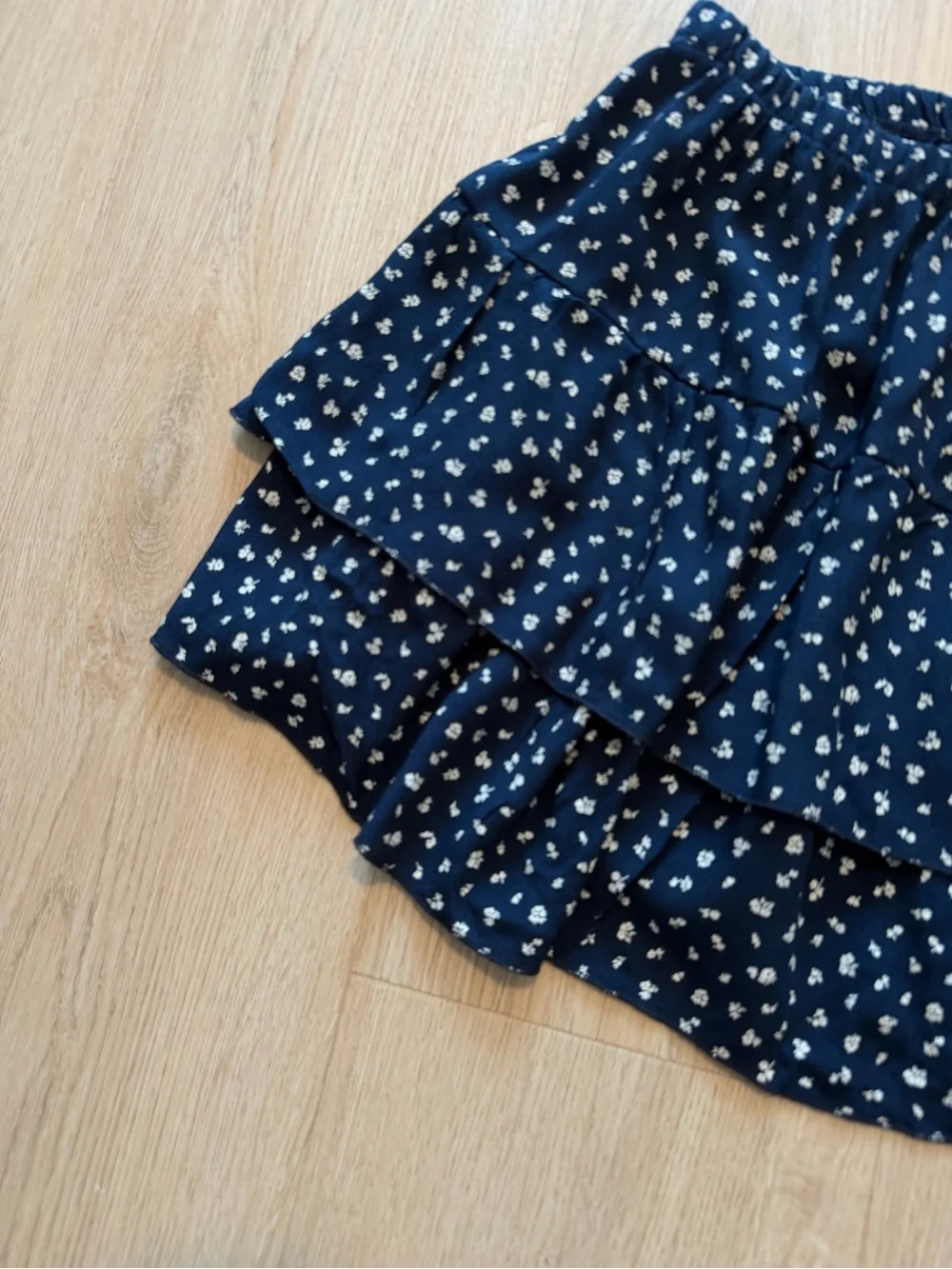 Brandy Melville Izzy Floral Mini Skirt